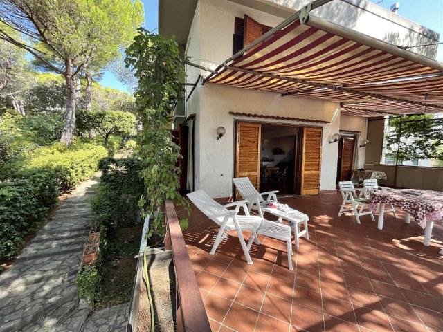 Casa in vendita a Quercianella, Livorno