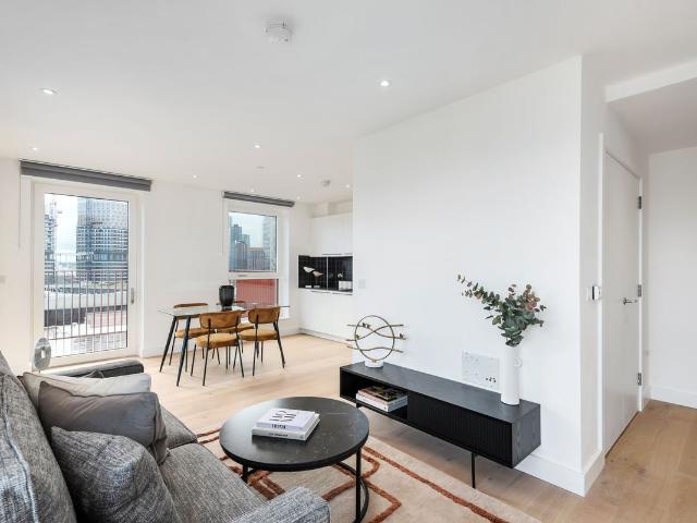 House for rent in Blackwall, Greater London