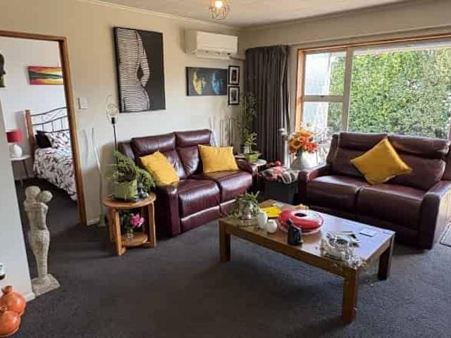 Apartment for rent in Otakou