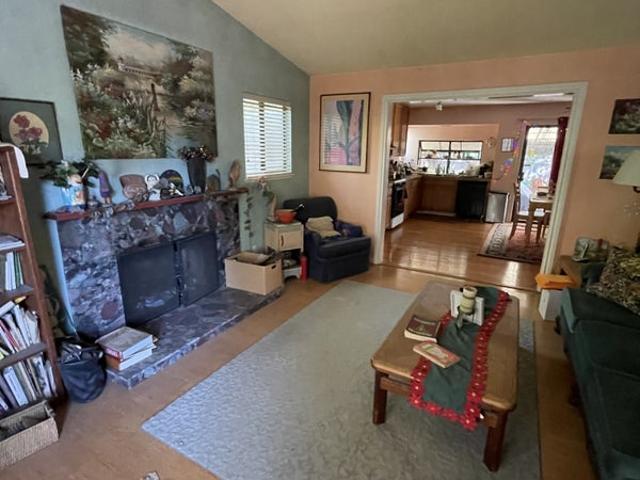 Room for rent in Santa Rosa, California