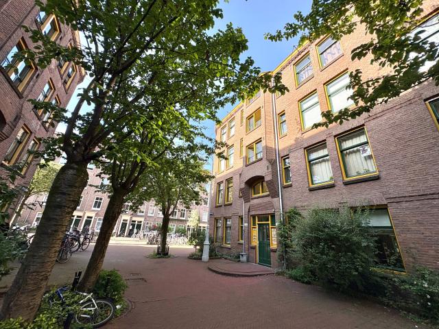 Appartement te huur in Oost, Amsterdam