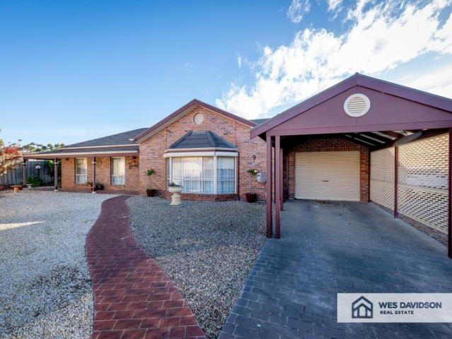 Townhouse for sale in Horsham, Victoria