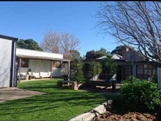 Granny Flat for rent in Moama, New South Wales