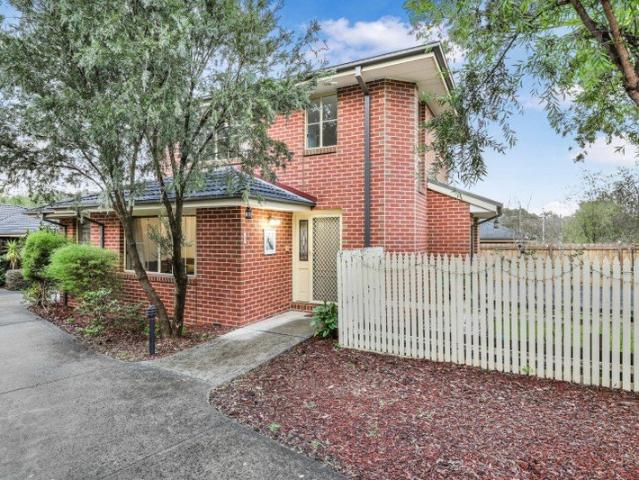 Townhouse for rent in Camerons Creek, Victoria