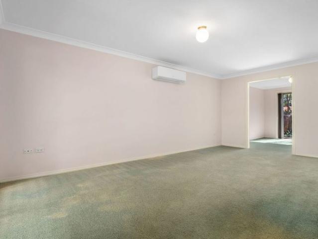 Townhouse for rent in Sydney, New South Wales