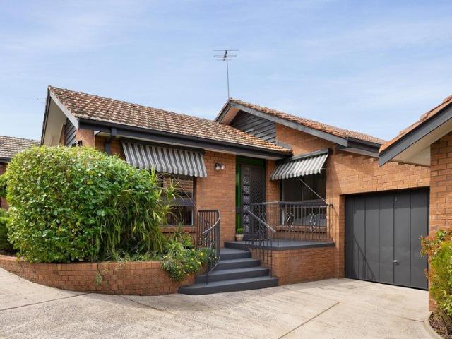 Villa for sale in Pascoe Vale, Melbourne