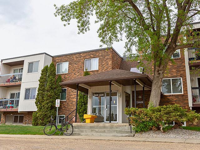 Condo for sale in Wedgewood, Alberta