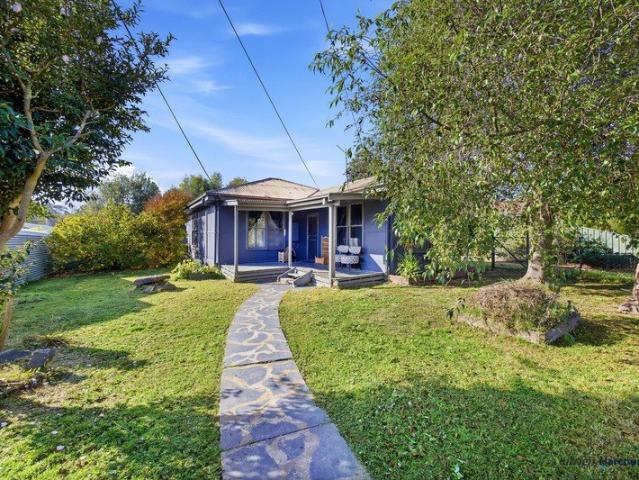 House for sale in Alexandra, Victoria