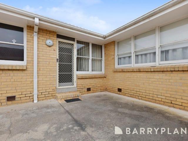 Apartment for rent in Parkdale, Melbourne