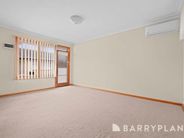 Apartment for rent in Parkdale, Melbourne