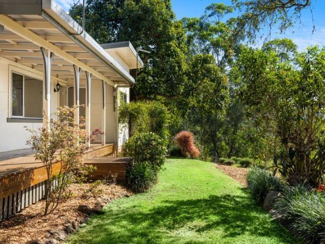 Cottage for sale in Geneva, New South Wales