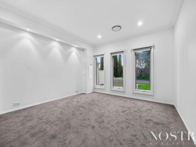 House for rent in Mill Park Lakes, Melbourne