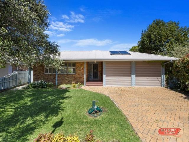 House for sale in Cowes, Victoria