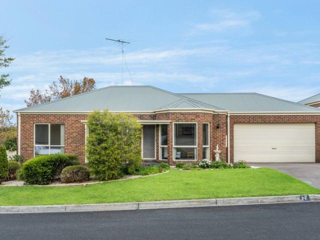 House for sale in Leopold, Victoria