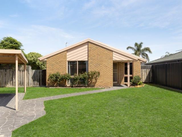House for sale in Aspendale Gardens, Melbourne