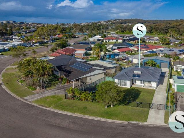 House for sale in Pinny Beach, New South Wales
