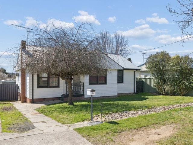 House for sale in Ifield, Goulburn