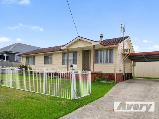 House for sale in Fennell Bay, Newcastle-Maitland