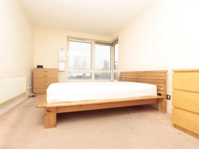 Room for rent in Virginia Quay, Blackwall