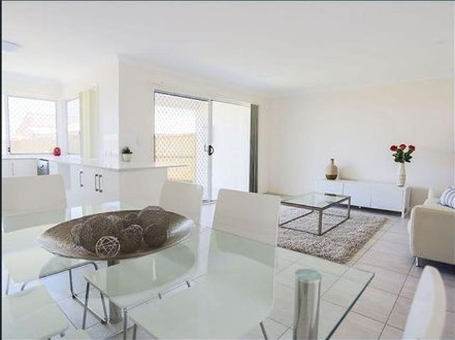 Townhouse for rent in Toombul, Queensland