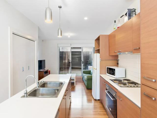 House for rent in Mawson Lakes, Adelaide