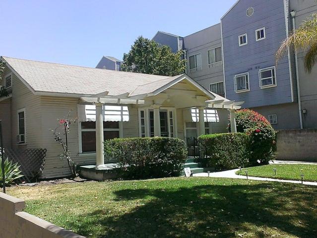 Room for rent in Glendale, California