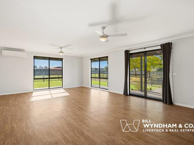 House for rent in East Bairnsdale, Shire of East Gippsland