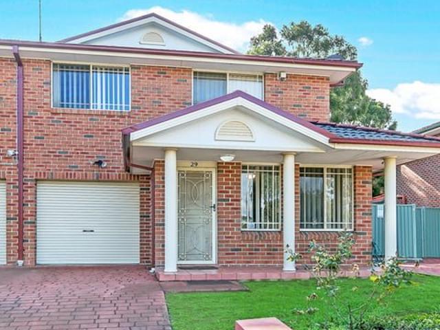 Townhouse for rent in Quakers Hill, Sydney