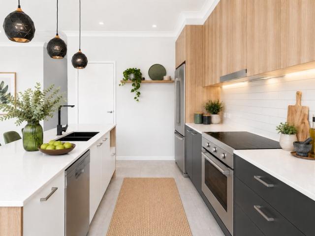 Cottage for sale in Toombul, Queensland