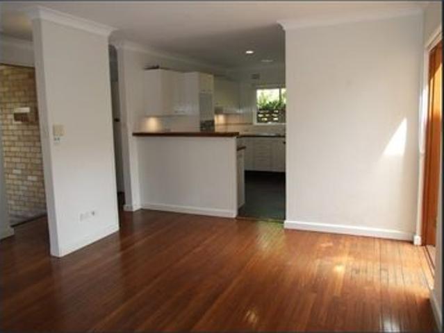 Townhouse for rent in Sydney, New South Wales