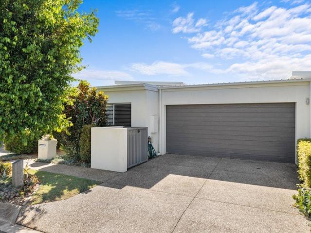 Villa for sale in Toombul, Queensland