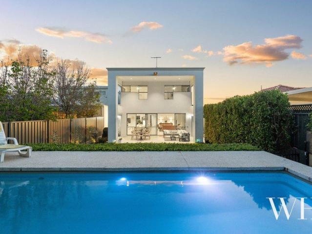 House for sale in Bicton, City of Melville