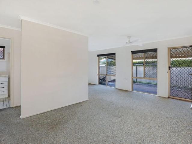 Apartment for rent in Kings Creek, Queensland