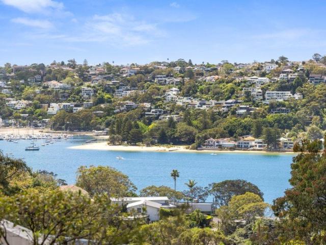 Apartment for sale in Lower North Shore, Sydney