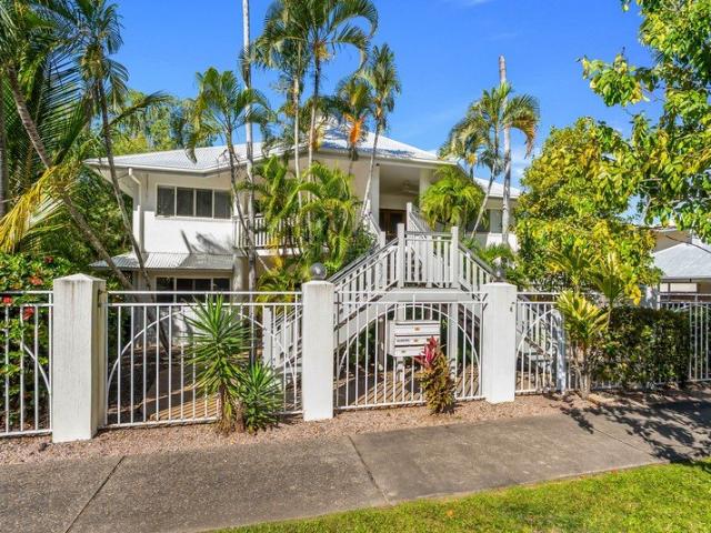 Apartment for sale in Palm Cove, Queensland