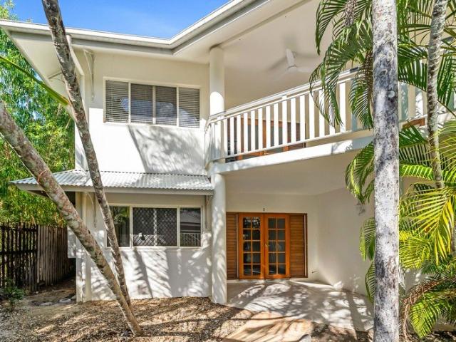 Apartment for sale in Palm Cove