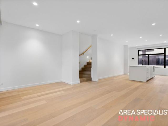 Townhouse for rent in Camerons Creek, Victoria