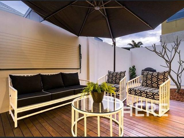 Townhouse for rent in Cambridge, Western Australia