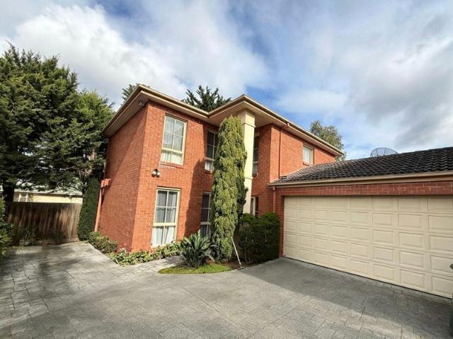 Townhouse for rent in Camerons Creek, Victoria