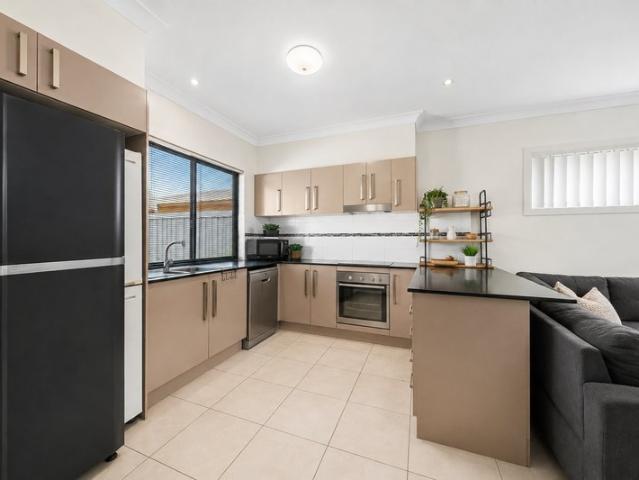 Townhouse for sale in Cleveland, Greater Brisbane