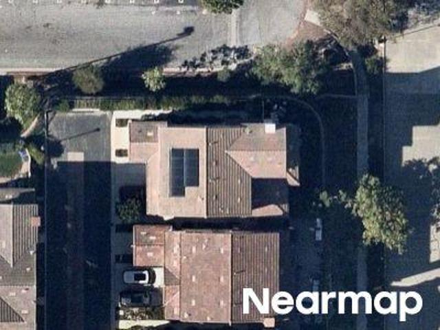 House for sale in Signal Hill, California