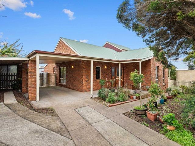 House for sale in Koroit, Victoria
