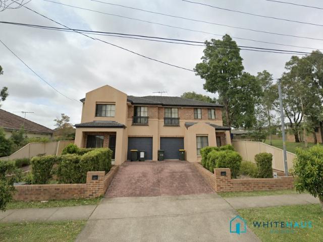 Townhouse for rent in Sydney, New South Wales