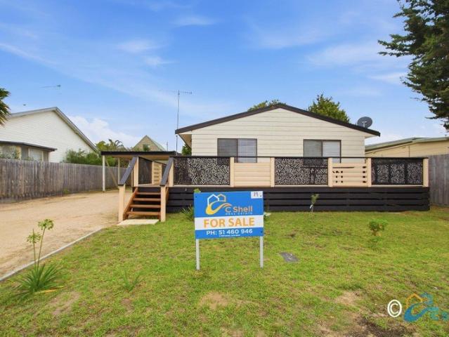 House for sale in Loch Sport, Victoria