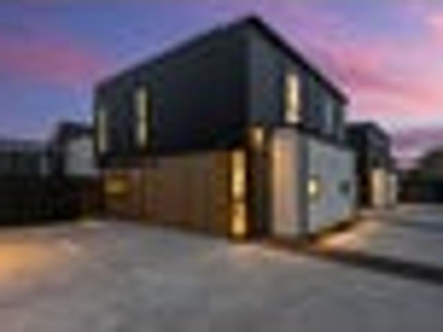 Townhouse for sale in Somerfield, Christchurch