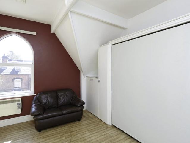Studio for rent in Birmingham, B16