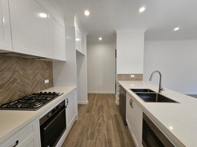 Villa for rent in Manchester Square, New South Wales