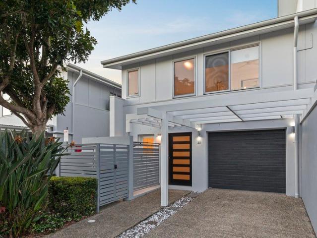 Townhouse for sale in Toombul, Queensland