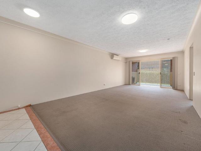 Apartment for rent in Coorparoo, Greater Brisbane
