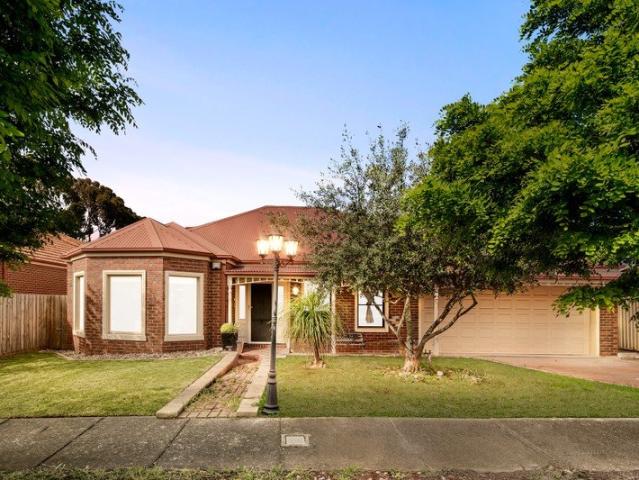 House for sale in Ashley Gardens, Melbourne